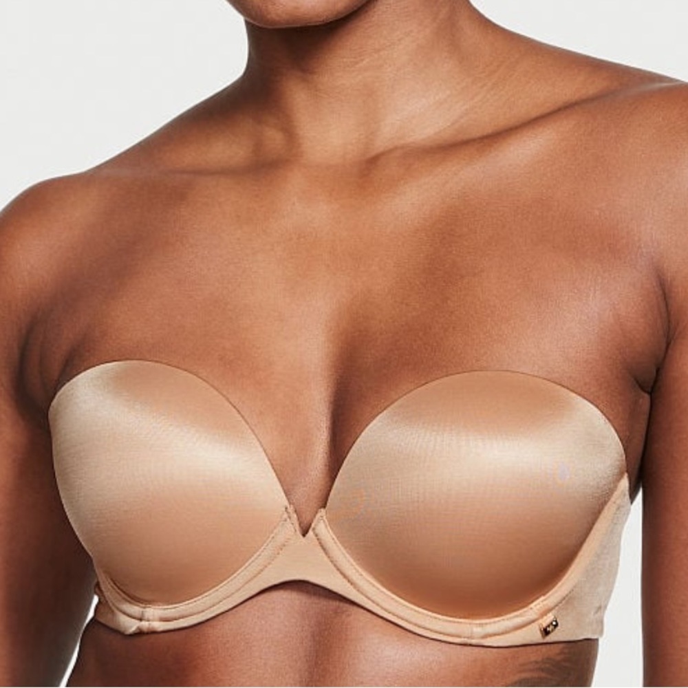 New
VERY SEXY
Push-Up Strapless Bra